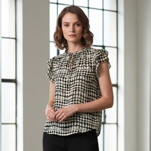 Women’s Anne Klein Abstract-Print Split-Neck Flutter-Sleeve Top Large